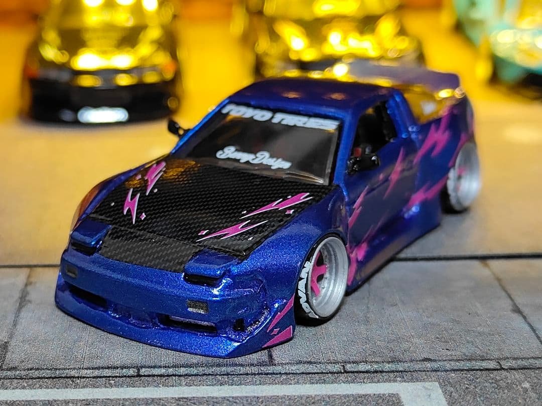 ホットウィールカスタム 日産 180sx フルエアロ ドリ車深リムトミカ